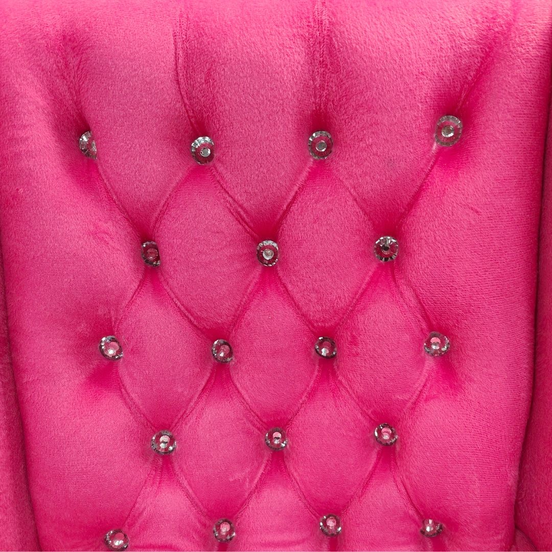 Princess Wing Chair detail2