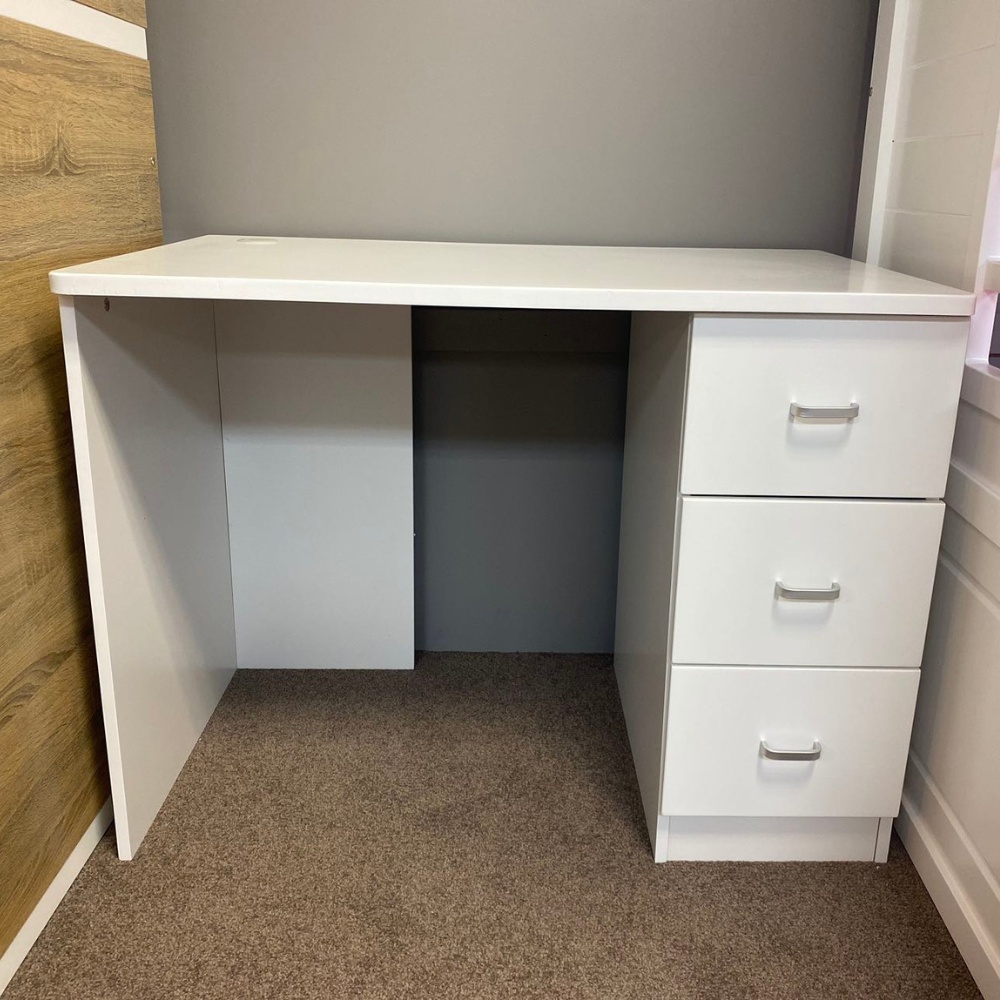 Cool Kids Desk 3 Drawers White lifestyle2