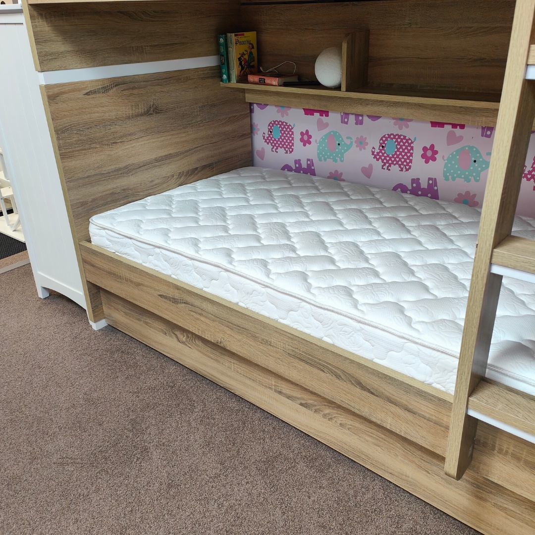 Nania Single Innerspring Mattress lifestyle
