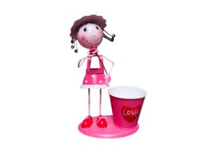 Metal Girl Love Pot Figurine - Pink