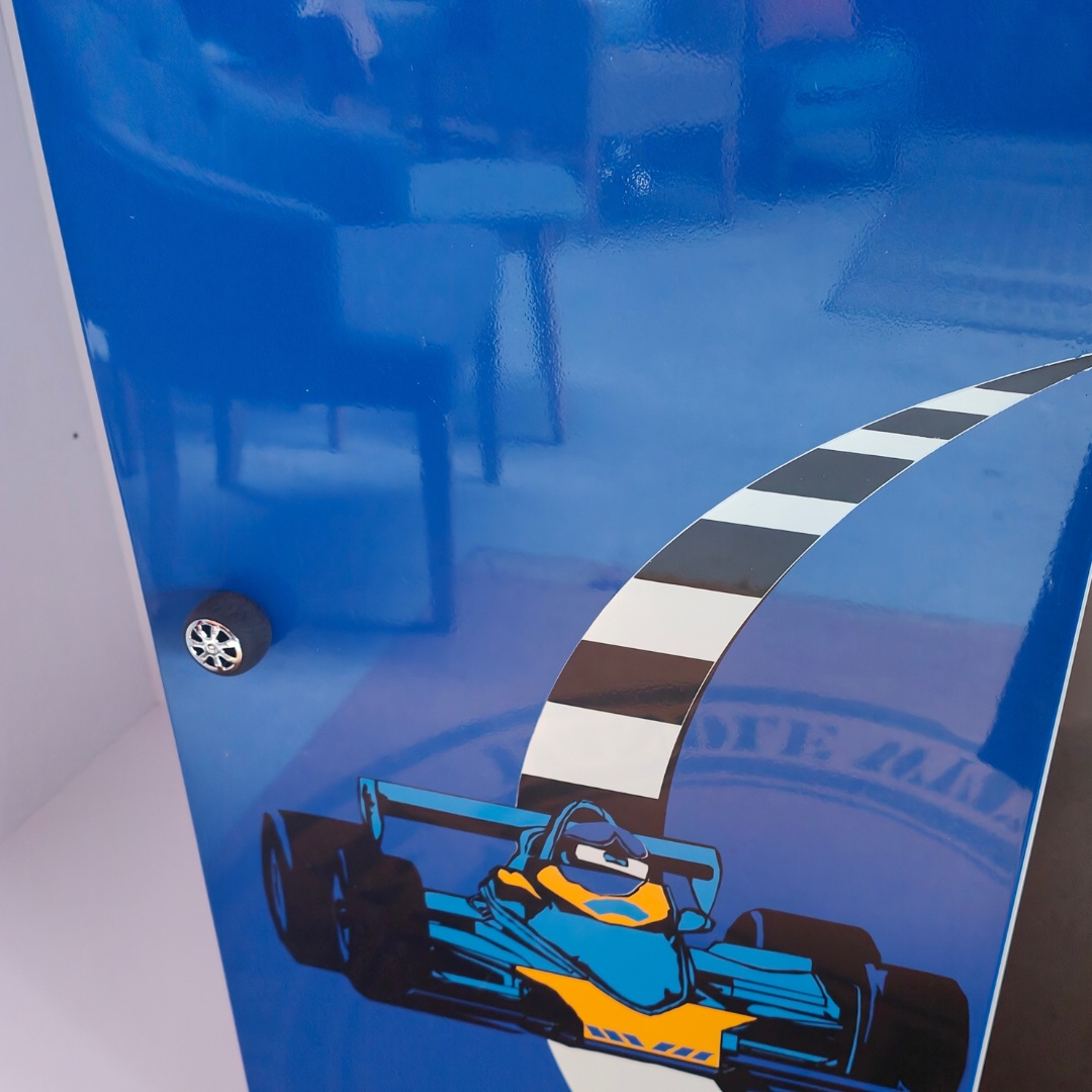 Racing Cabinet with 2 Doors detail2